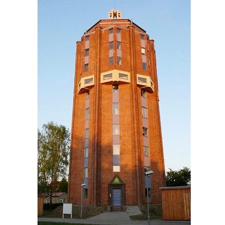 Apartment In The Water Tower, Güstrow Buitenkant foto